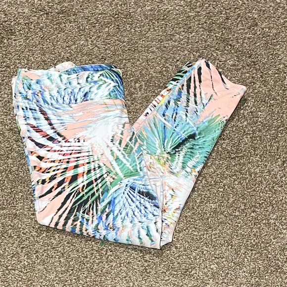 Tropical Legging - Picture 2 of 3